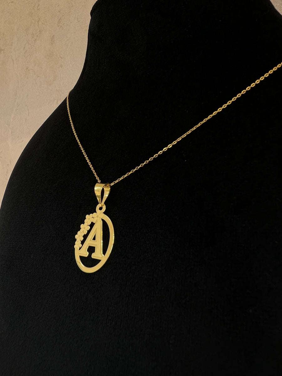 18K Gold Letter Necklace - navidjewellery